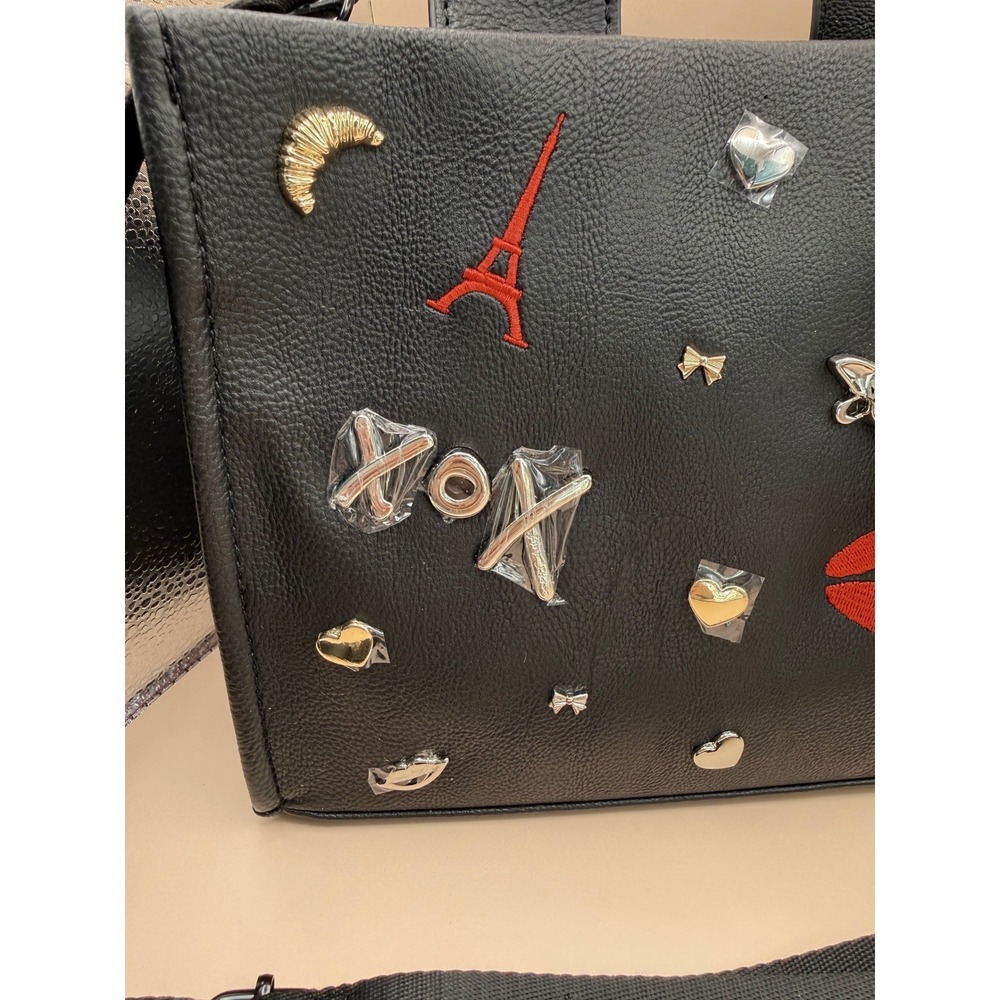 Betsey Johnson Xonora Black Embossed Charm Tote Bag Paris Eiffel Tower New - Picture 2 of 9
